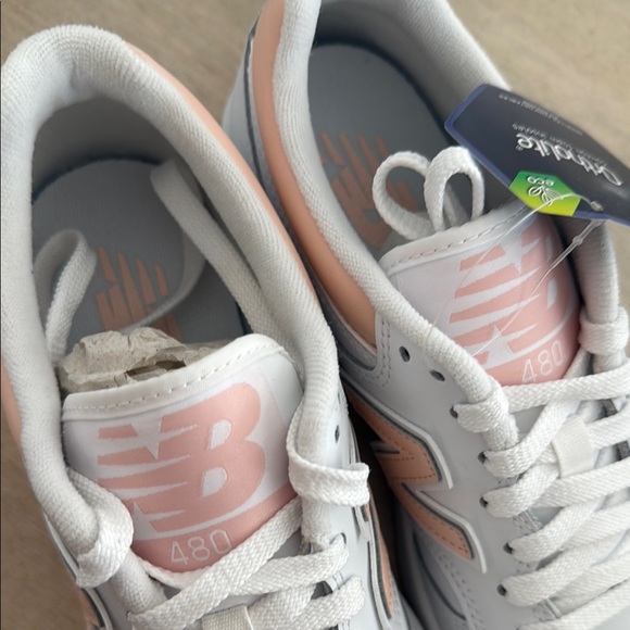 New Balance 480 Blanc Rose Sneakers - Picture 6 of 7